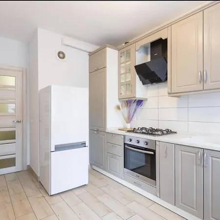 Avalon Panorama Отель Львов