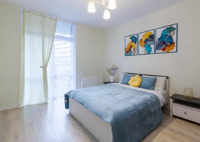 מלון Avalon Panorama *